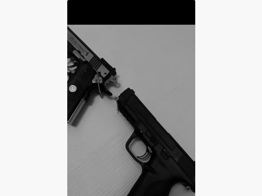 2 nice airsoft guns