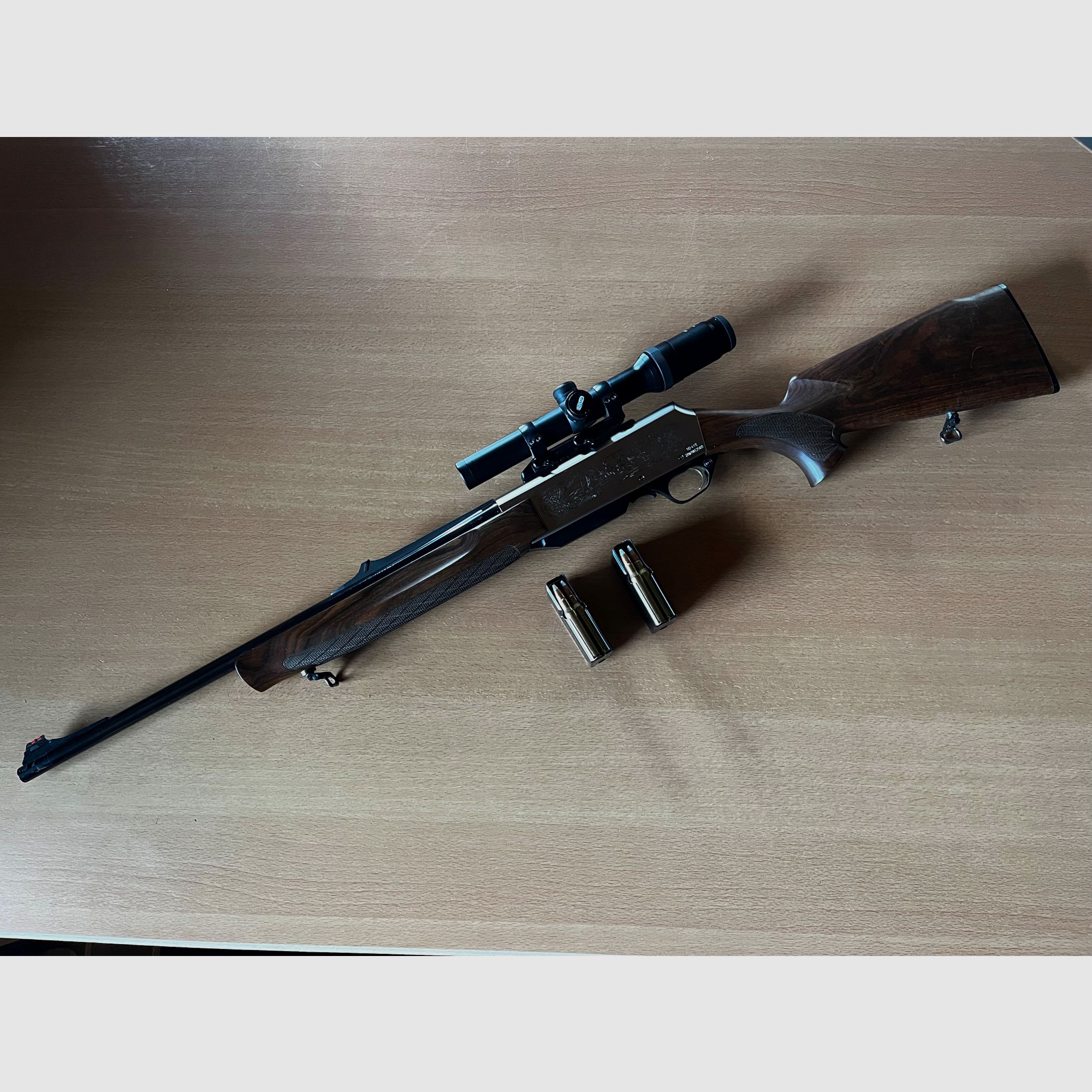 Semi-automatic rifle, image 2 of 5