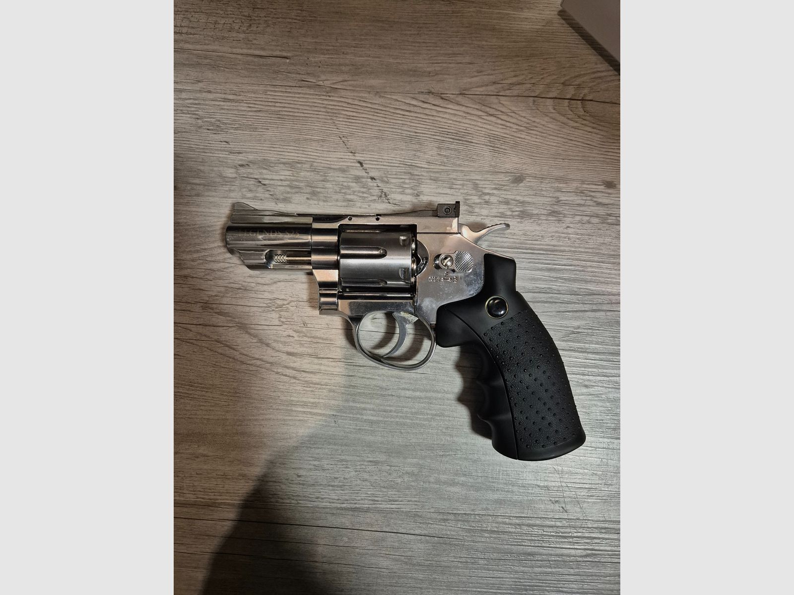 Crosman SNR 357 CO2, image 1 sur 6
