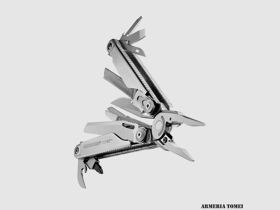 LEATHERMAN – SURGE® Stainless, image 2 of 3