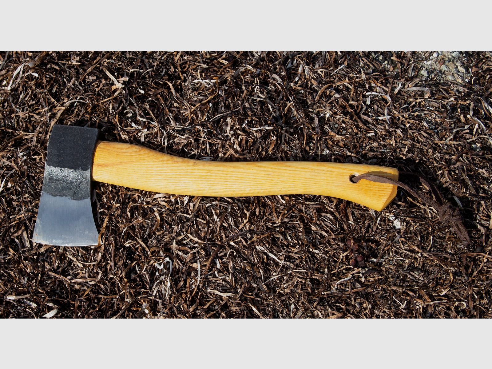 Mjoelner Bushcraft Økse Hofund, billede 3 af 3