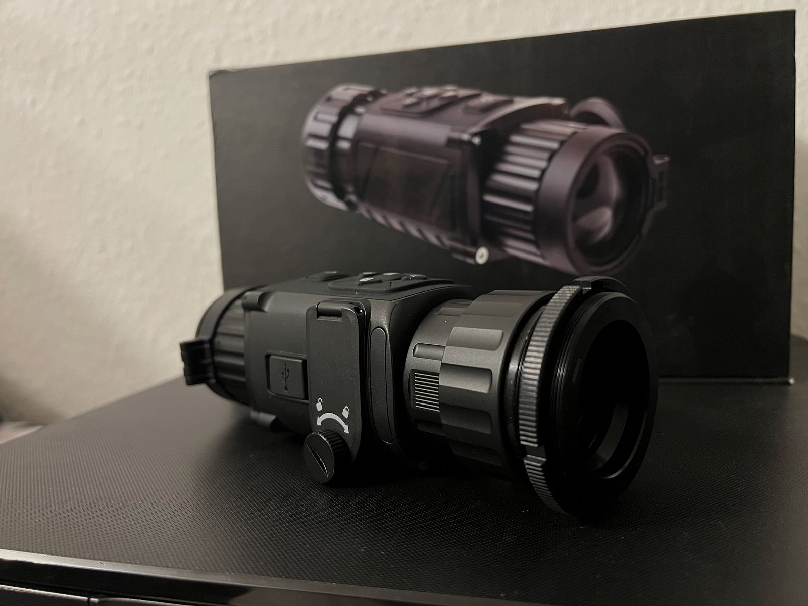 HIKMICRO TE19C Wärmebildvorsatzgerät – Top Zustand