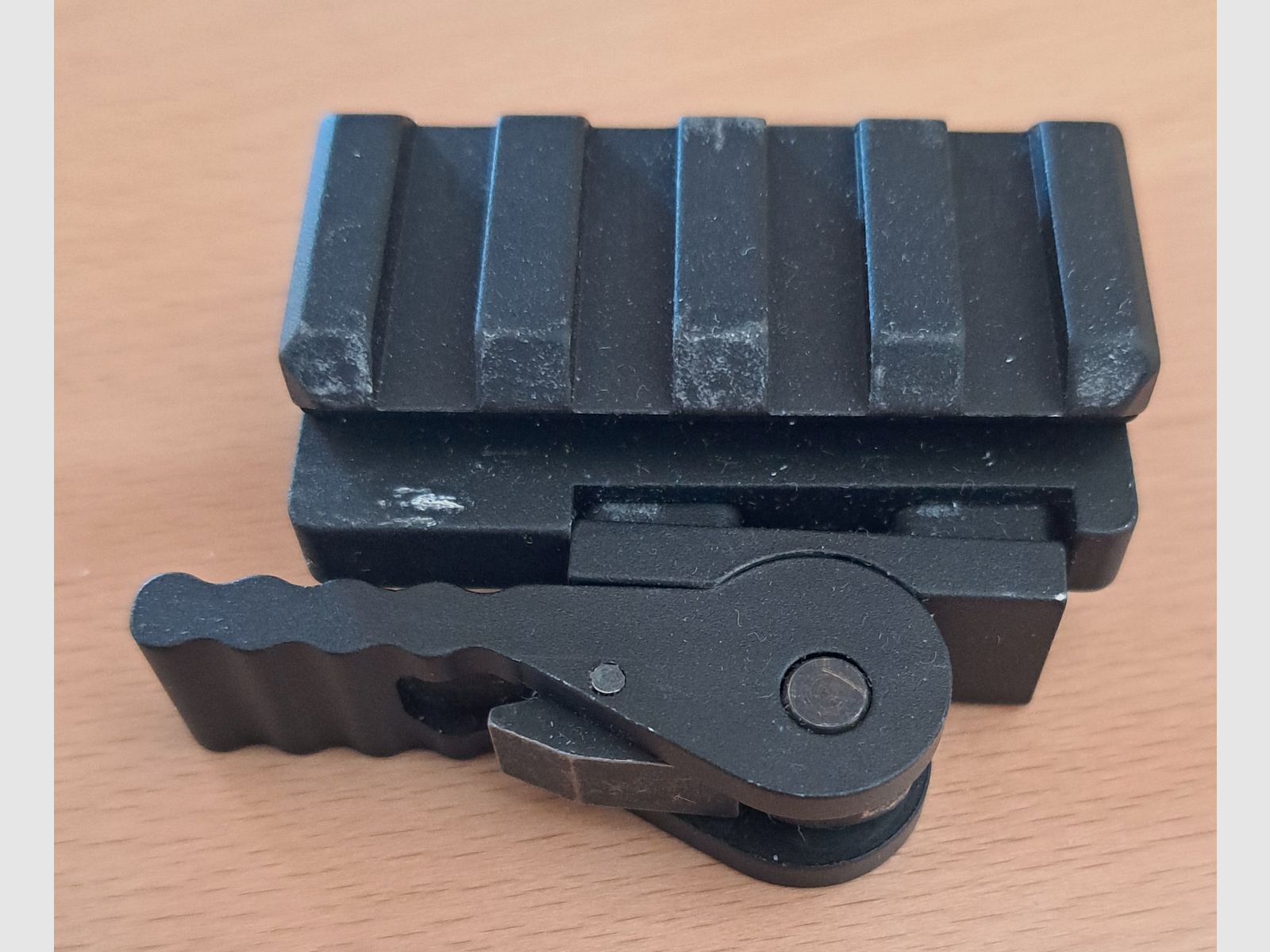 Aumento Picatinny per Softair Amrbrust con montaggio rapido