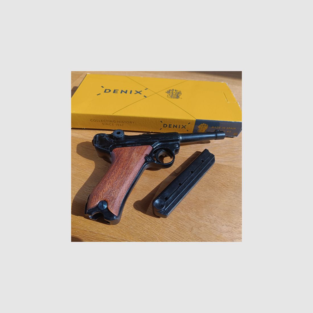 Denix Luger Pistole PO8 Deko Replika M-1143 Parabellum