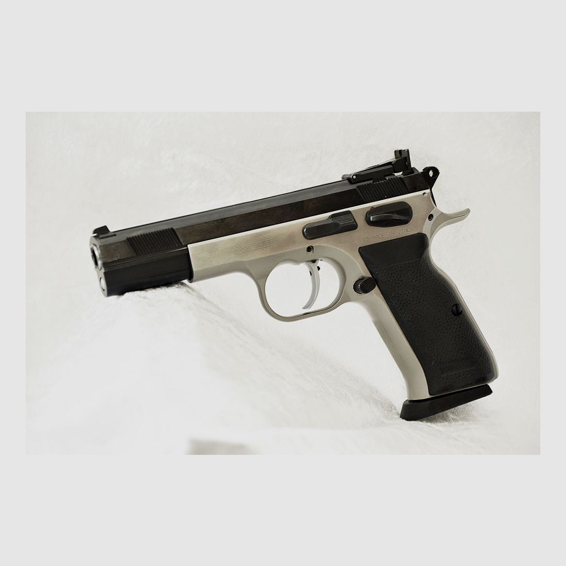 Tanfoglio Ultra Match .45 ACP, Bild 1 von 4