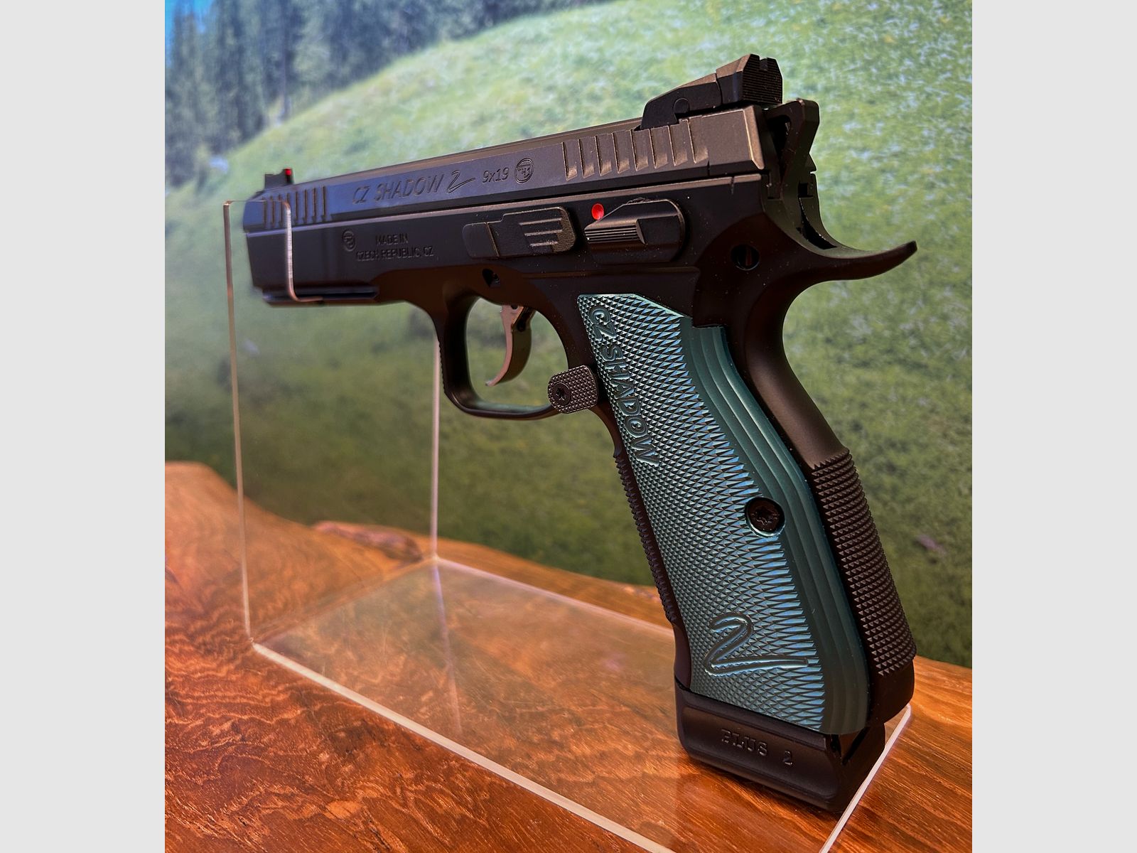 CZ Shadow 2 / COULEURS SPÉCIALES / MÉGA OFFRE