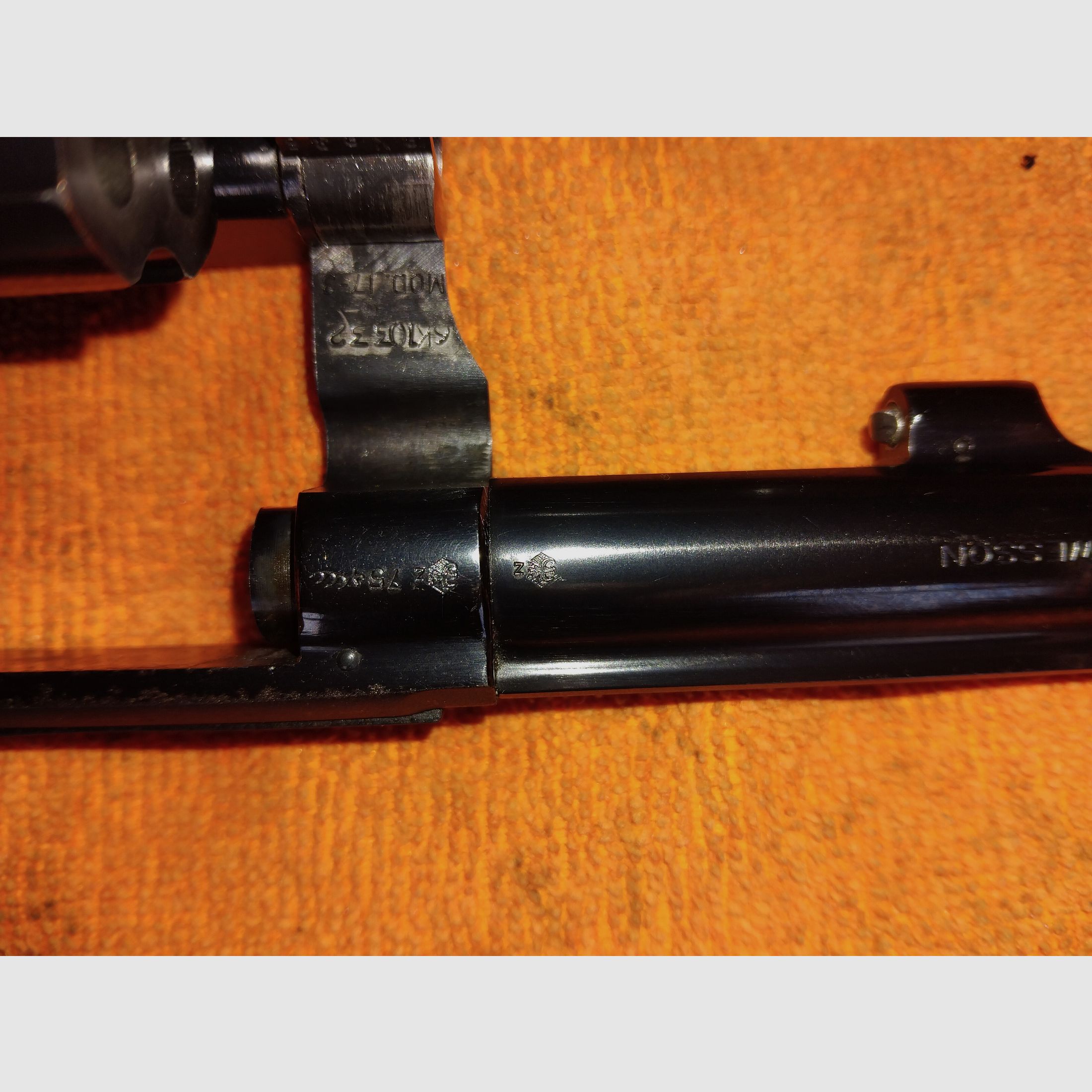 Revolver Smith & Wessen Modell 17 6" mit Sportgriffstück