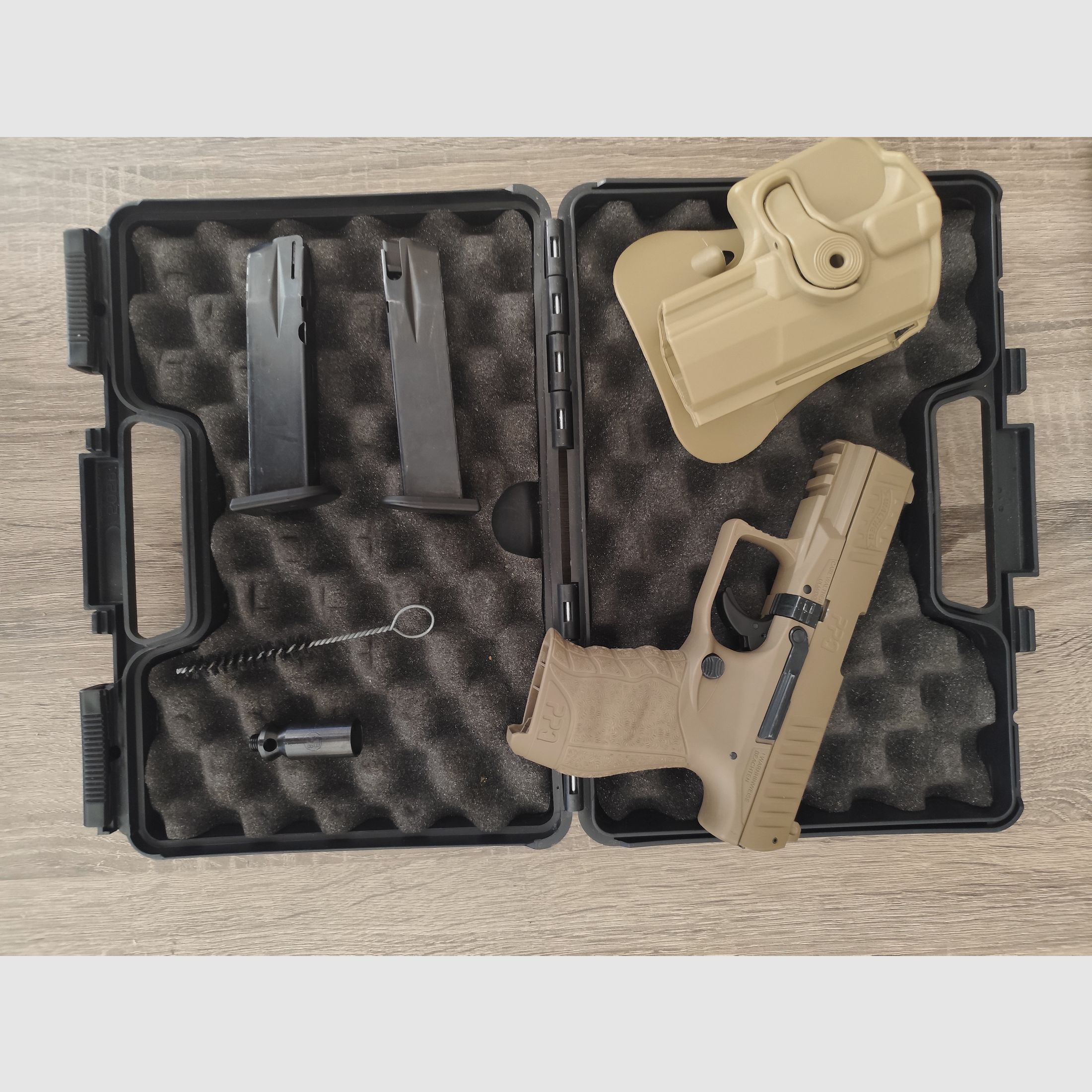 Walther Umarex PPQ M2 "Desert"