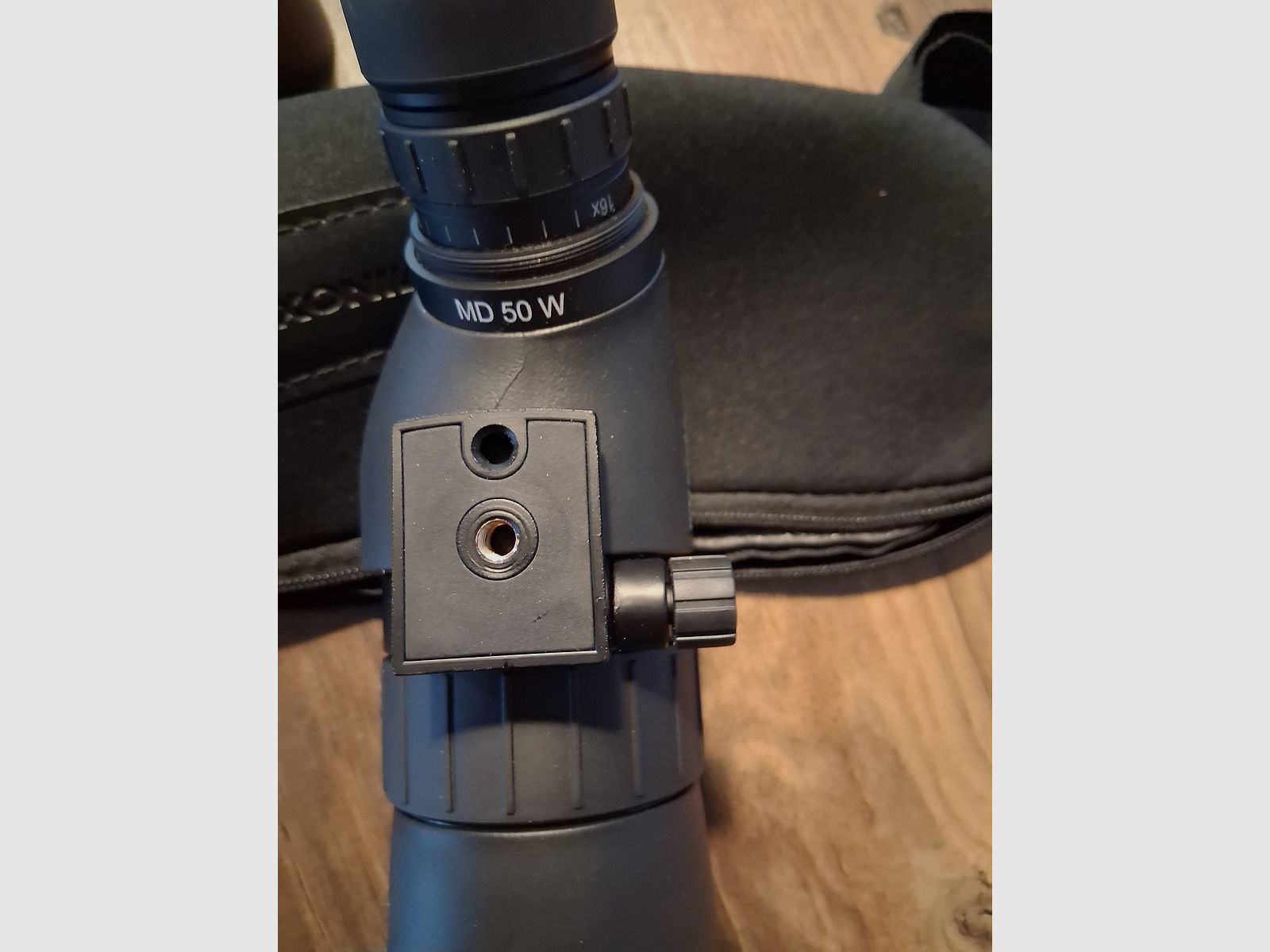 Minox Spektiv MD 50 W 16 - 30 x 50