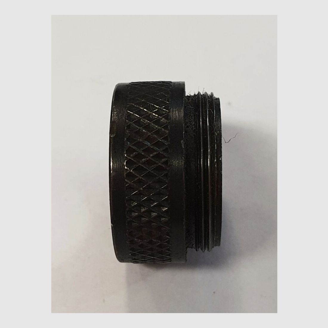 Unknown locking nut for reloading dies