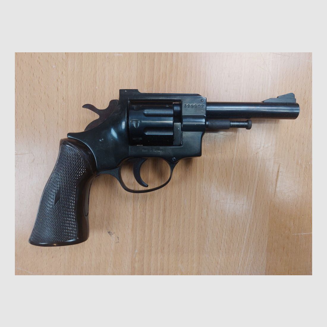 Weihrauch , Arminius HW 5