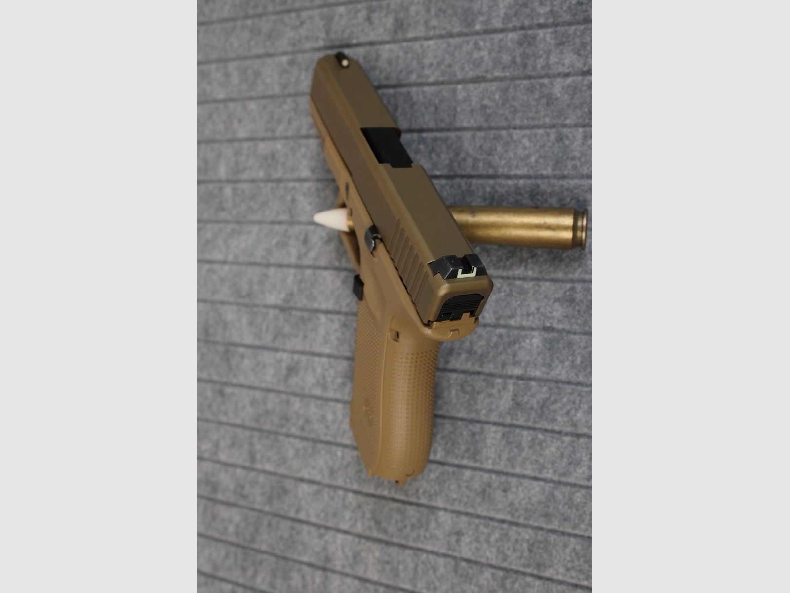 Glock 19X Gen5 Coyote, image 2 of 6