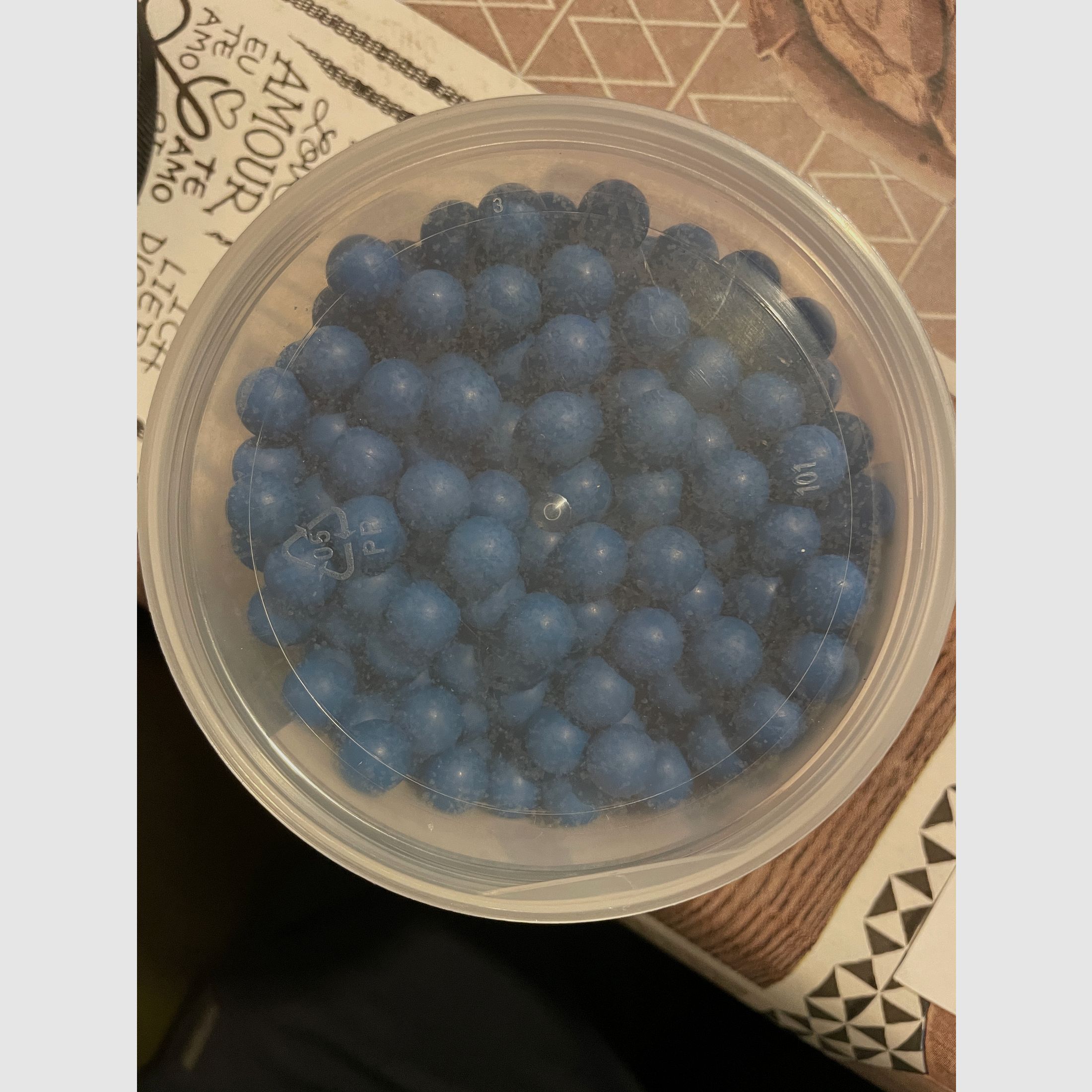 Umarex Glock 17 Gen 5 T4E Cal. .43 con 5 julios y un amplio equipamiento y cargador de repuesto