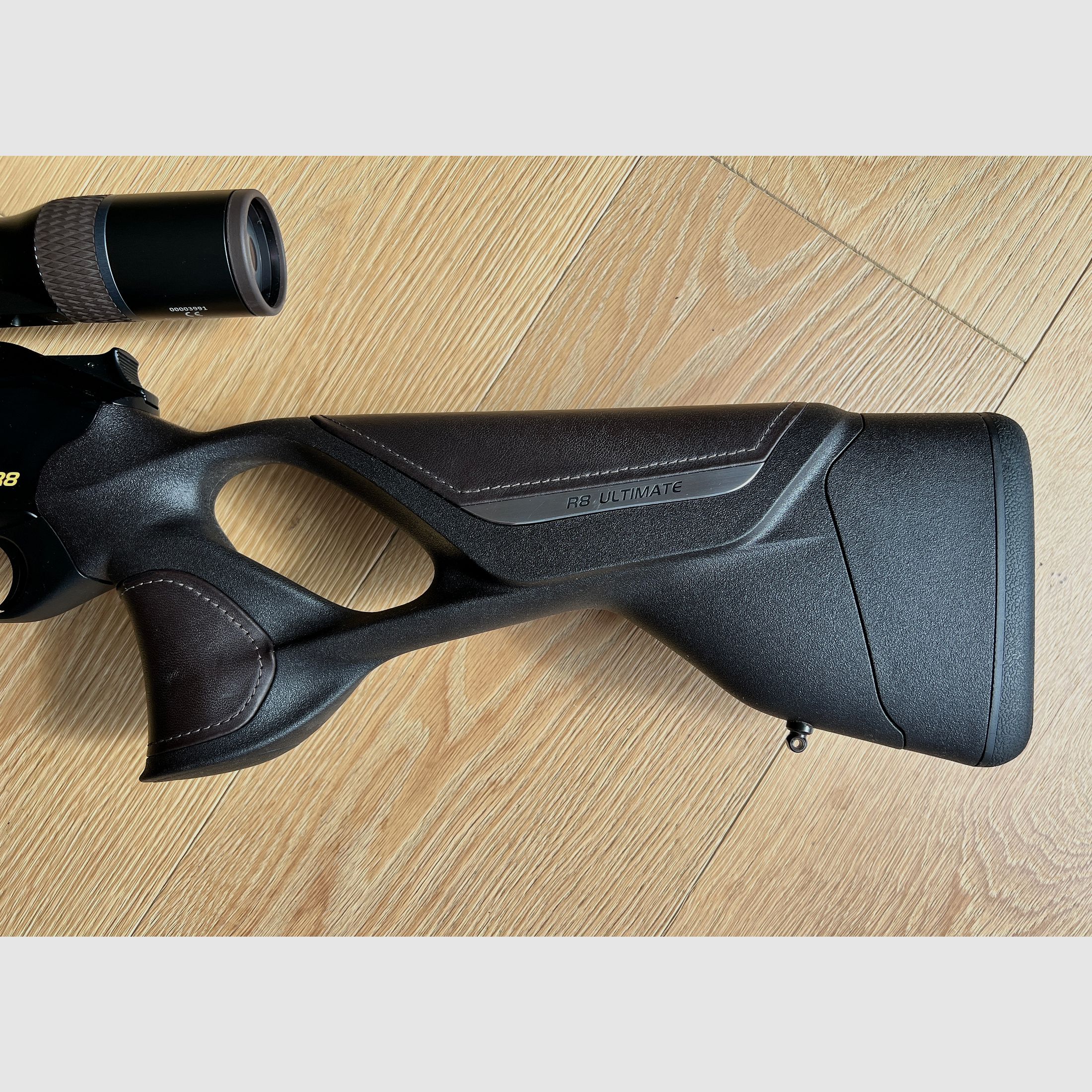 Blaser R8 Ultimate Leather Cocoa, .308 Win, Blaser B1 4-20x58, incl. Vorderschaft für Silencer