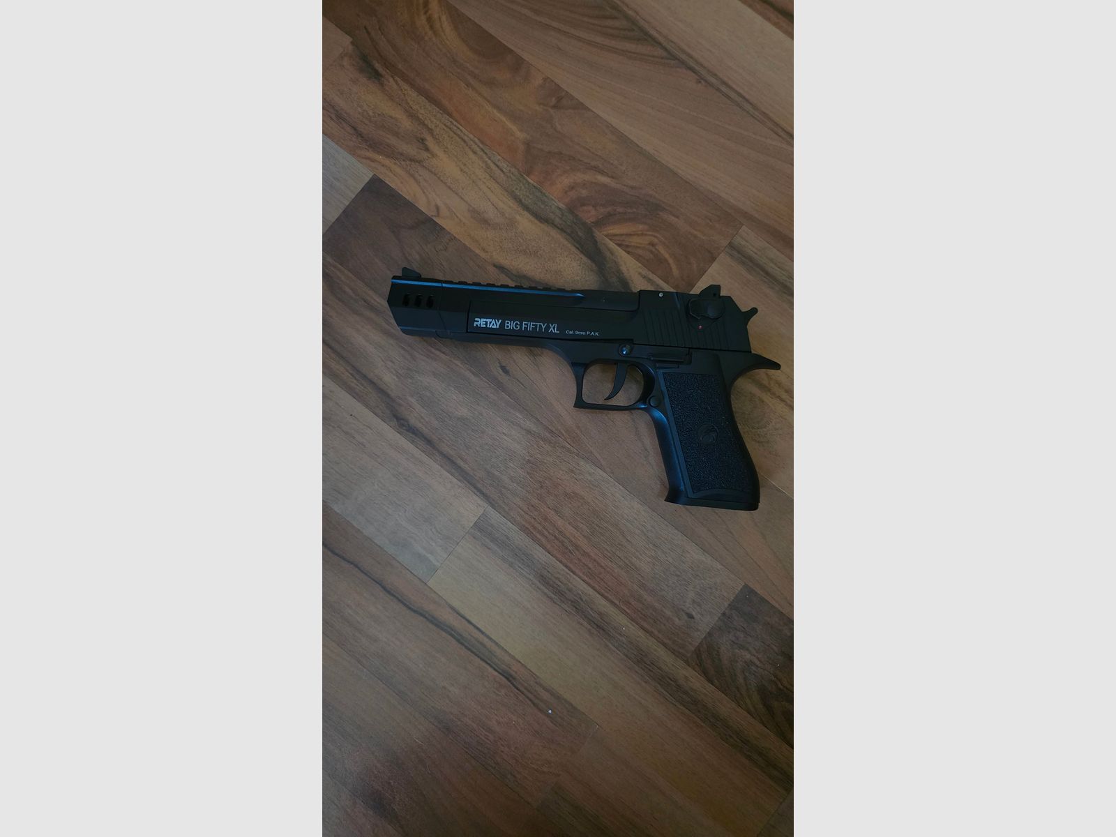 Schreckschuss Pistole Big Fifty XL