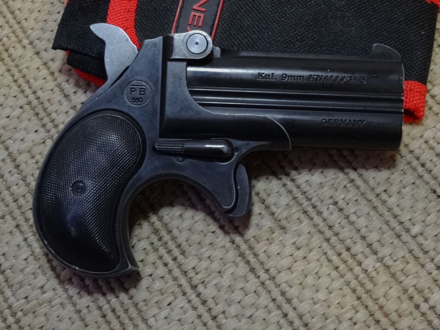 Norris Twinny 9 mm Knall