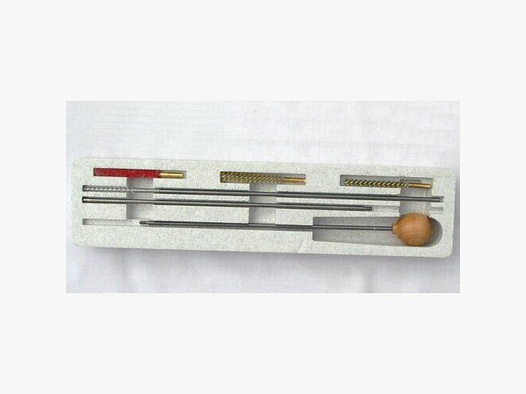 Cleaning case for bullet barrels cal. 5.5mm