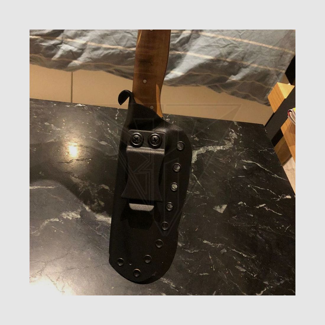 Fabrication sur mesure Etui Kydex Noir Couteau Fixe Artisanal, image 5 sur 5