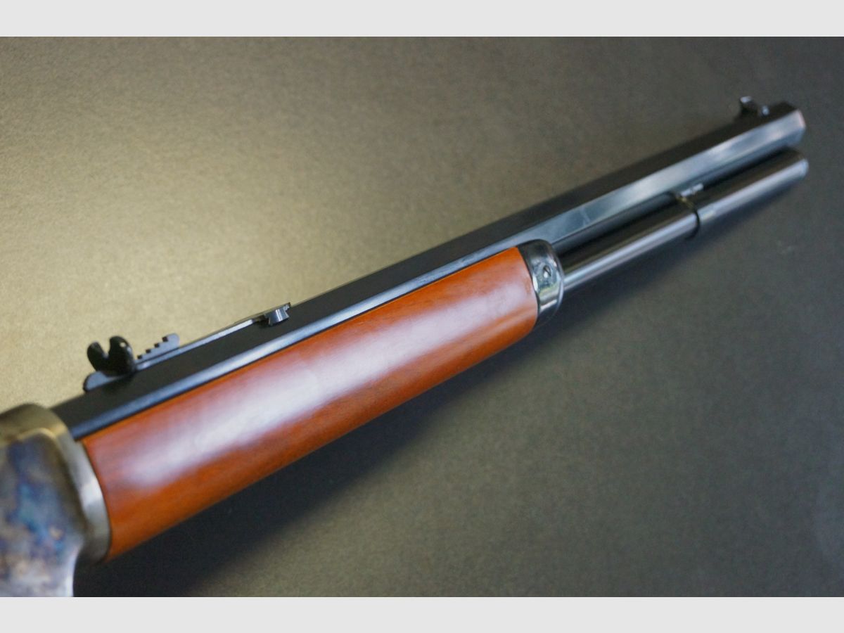 Uberti 1873 Trapper Rifle .45 Colt, afbeelding 4 van 6