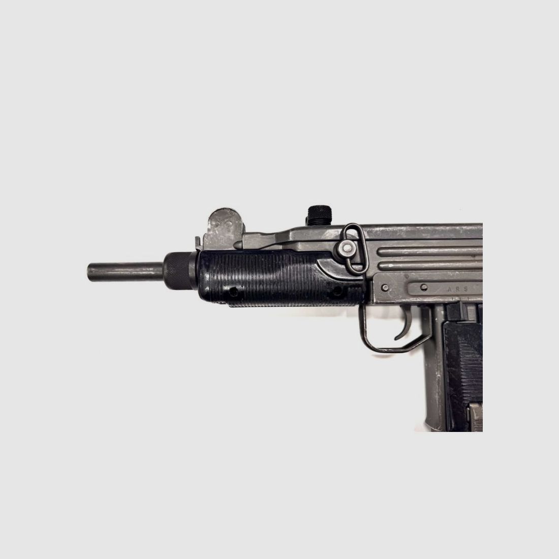 UZI culata plegable cal. 9x19, imagen 9 de 11