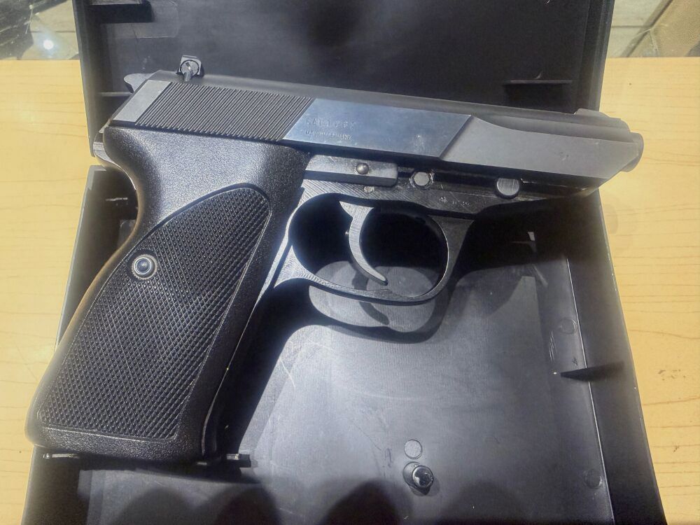 Walther P5