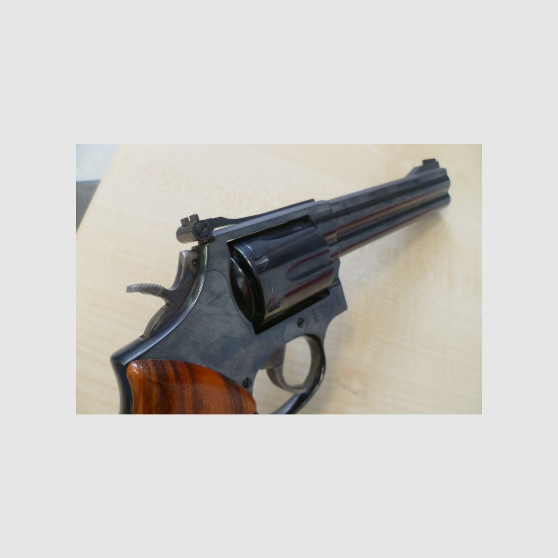 Revolver Smith & Wesson Model 586 .357 Magnum