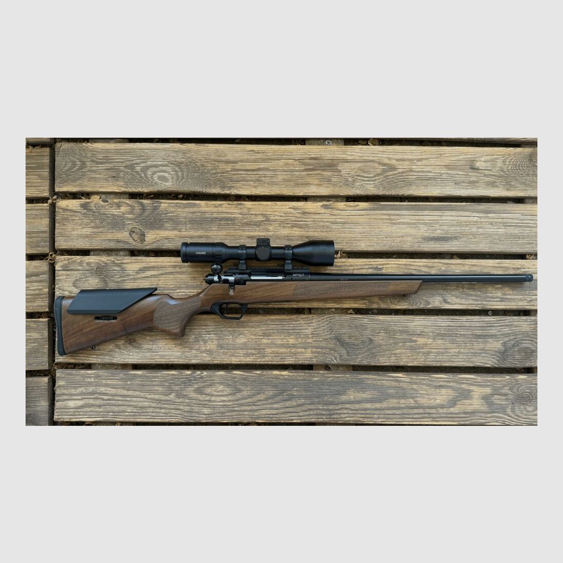 Istanbul Silah Monza Holzschaft mit Hawke Vantage 2,5-10 x 50 mit Tasche .223Rem
