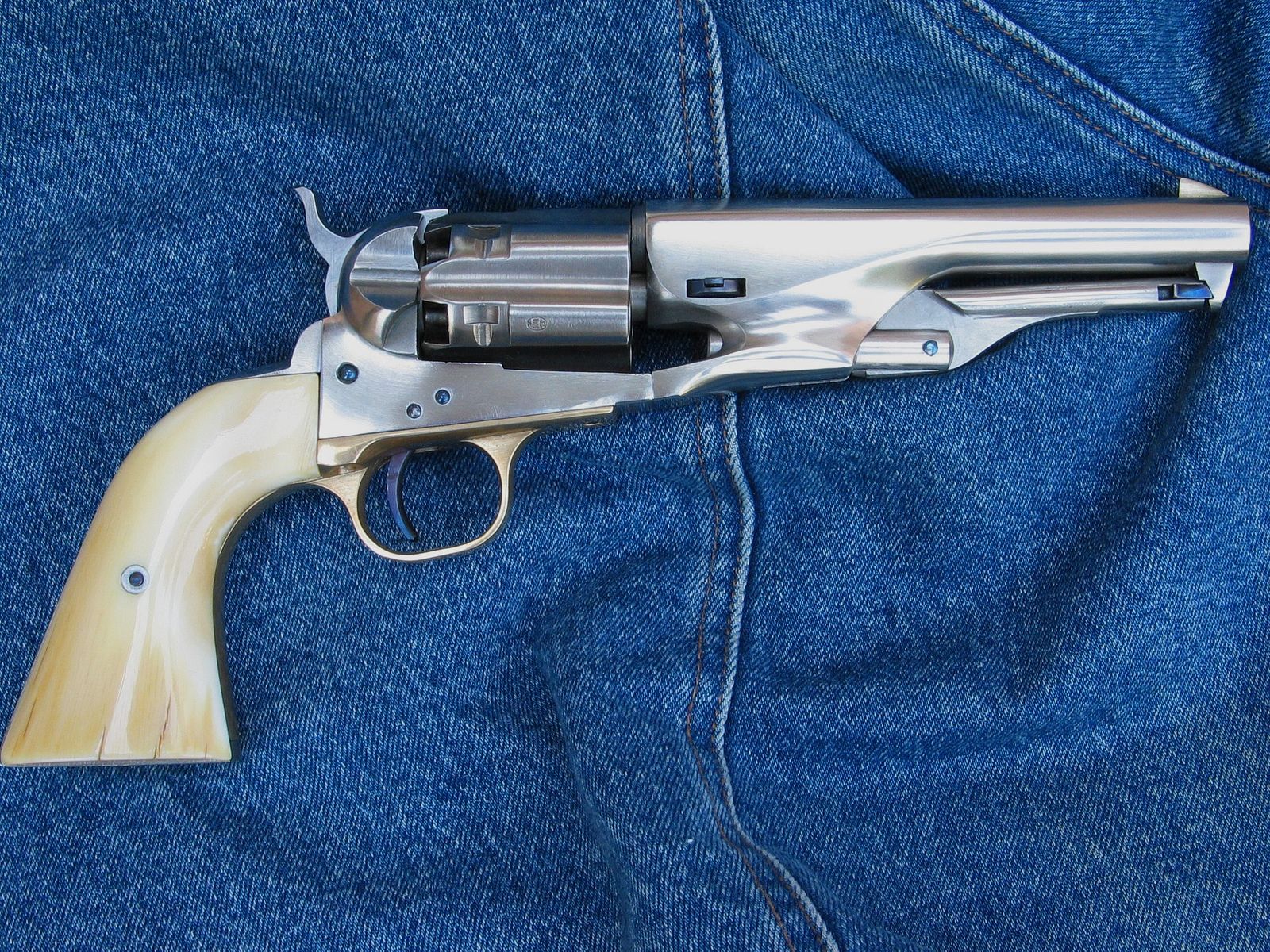 Centaure Colt, Marshal 5,5 Zoll Kaliber.44 Perkussion