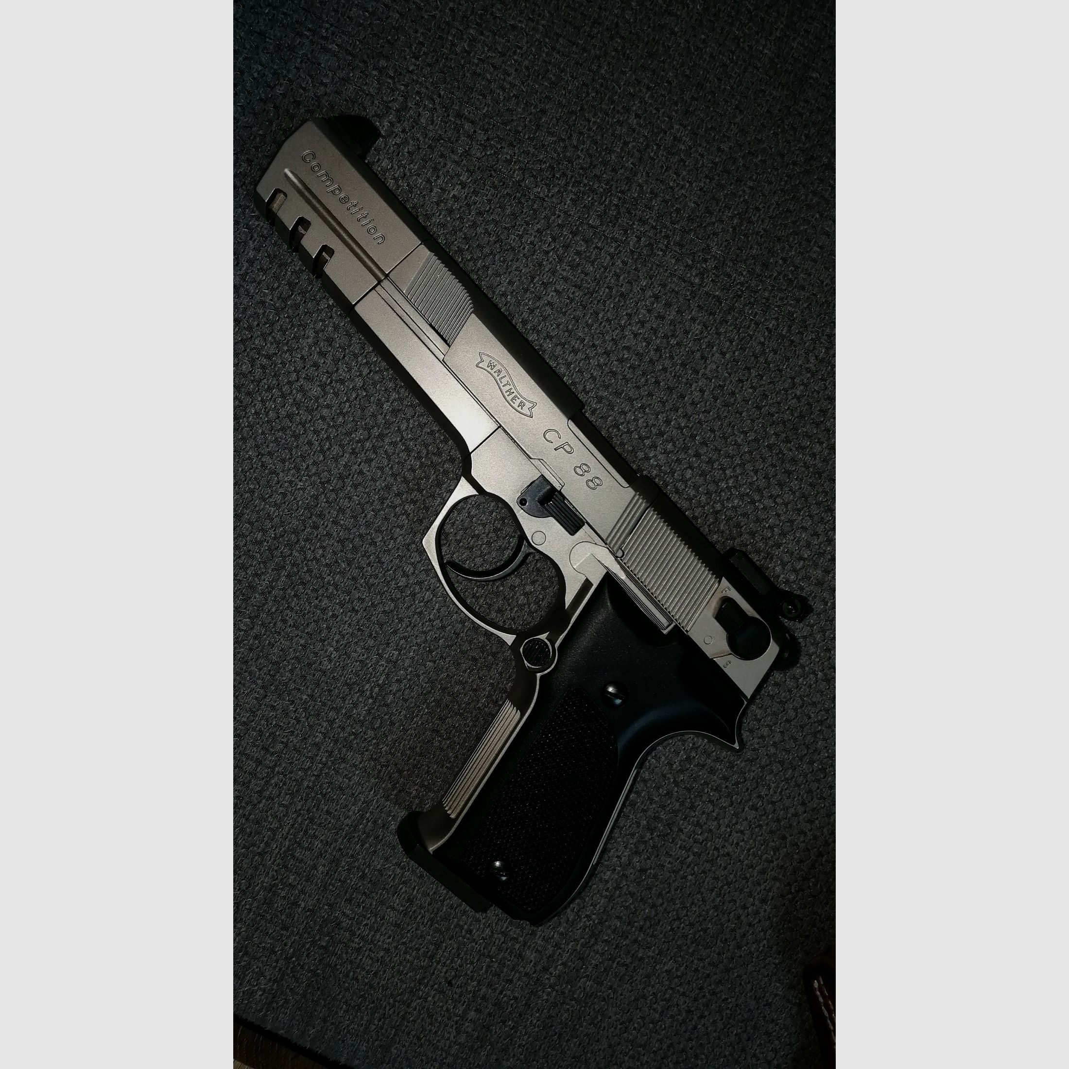 Walther Luftpistole CP 88 silber