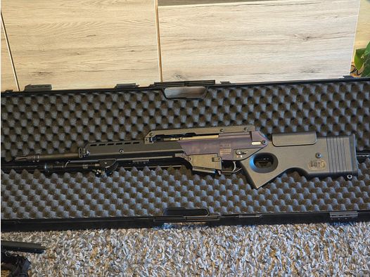 HK SL8 .223 Rem. mit Zweibein und zusätzlichem Vorderschaft