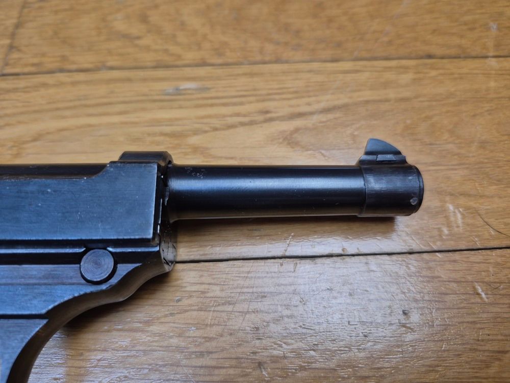 Sehr schöner Walther P38 Pistol – Walther-Fertigung von Dezember 1941 – Originalbrünierung zu 99% – Makellose Mechanik – Wunderschöner Spiegel-Lauf – 100% Originalteile – Monomatrikulation außer Magazin – Ausgezeichneter Zustand – TBE+, Bild 22 von 22