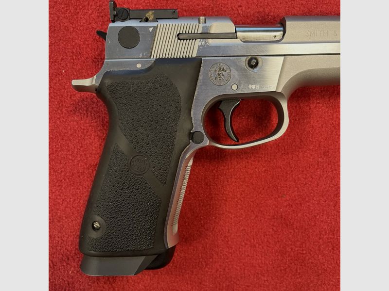 Smith & Wesson Target Champion- Kal. 9mm Luger - gebraucht