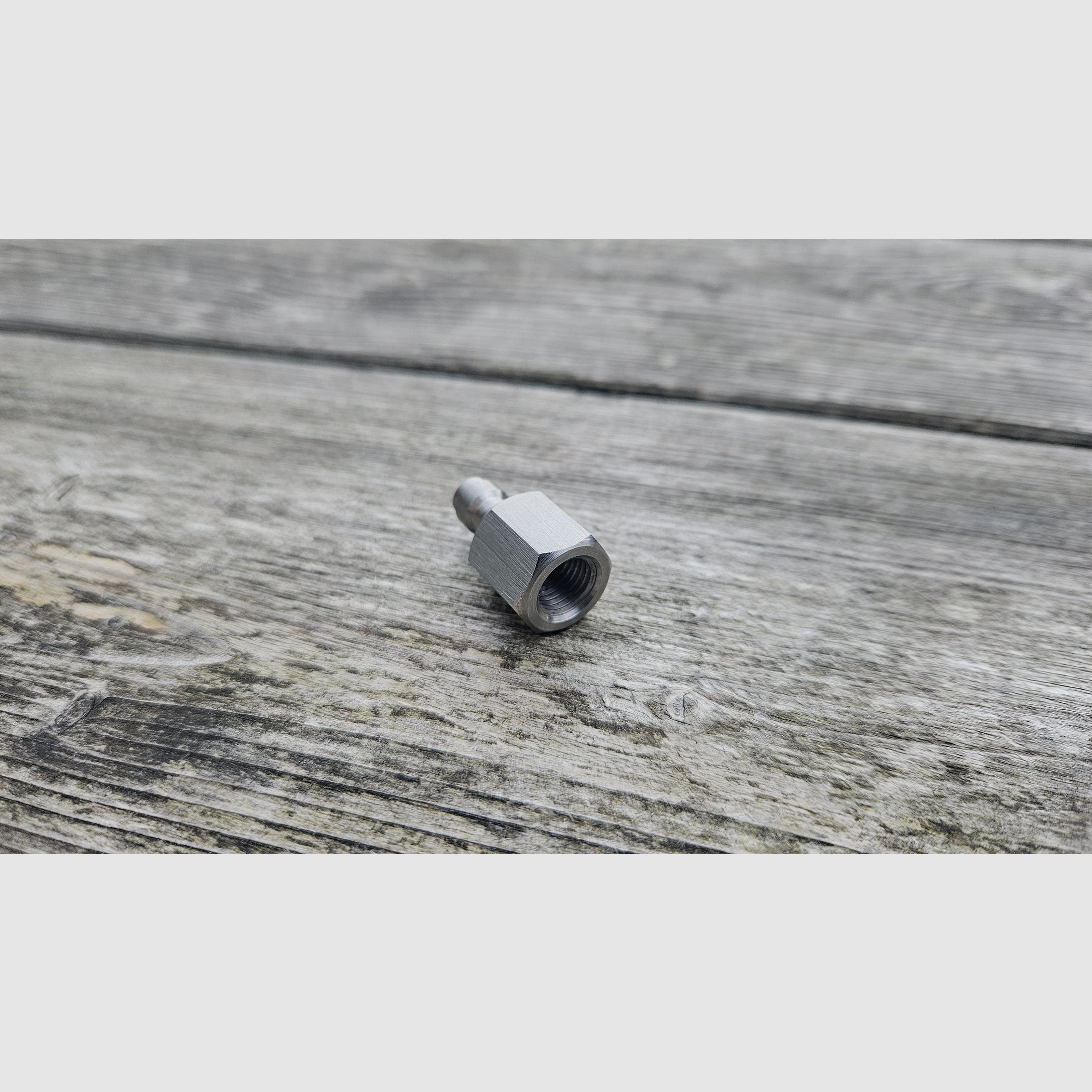 Refillable CO2 cartridge made of stainless steel - 8g, 12g or 16g - incl. filling adapter