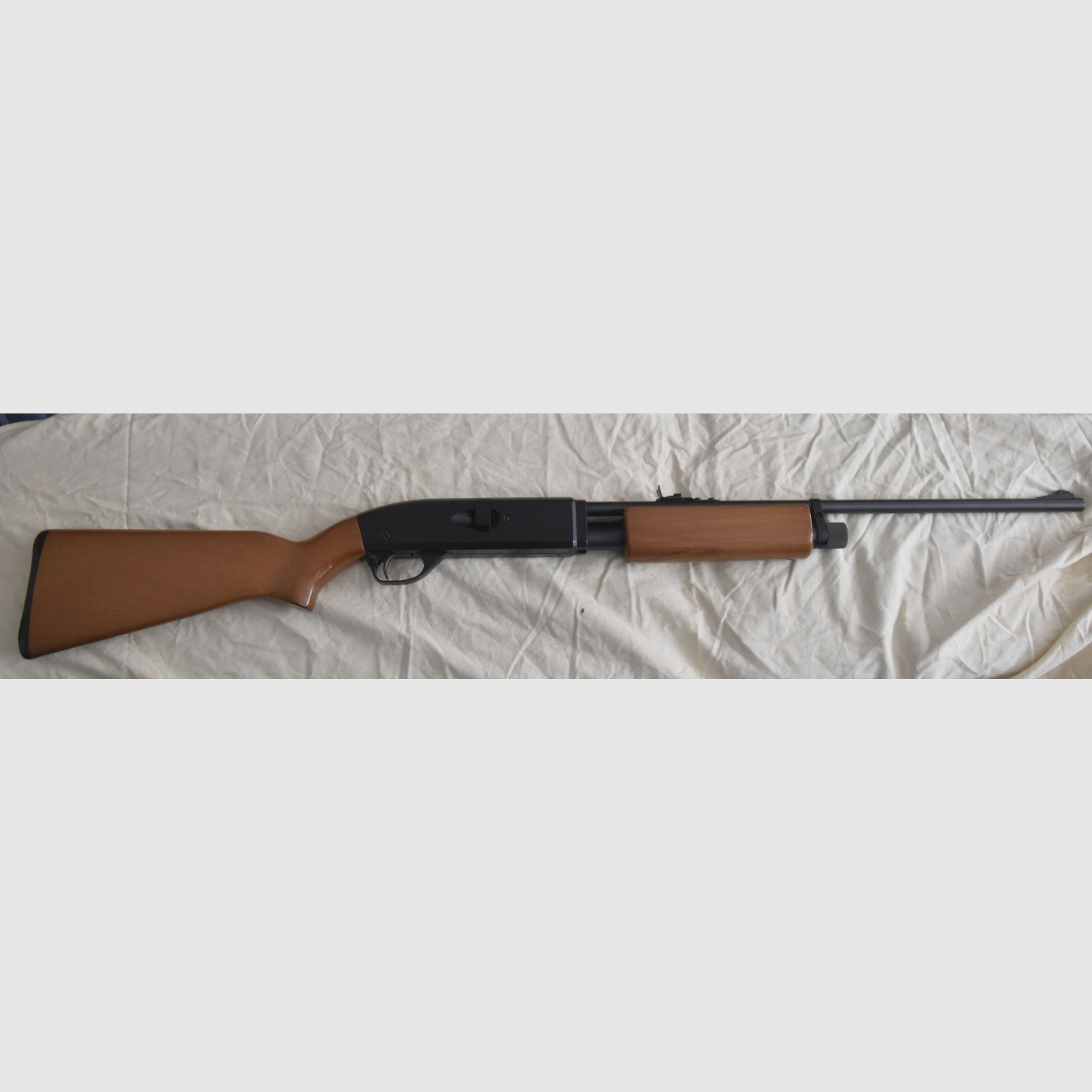 Crosman 622 Pell Clip Repeater, Vorderschaftrepetierer (Pumpgun) 