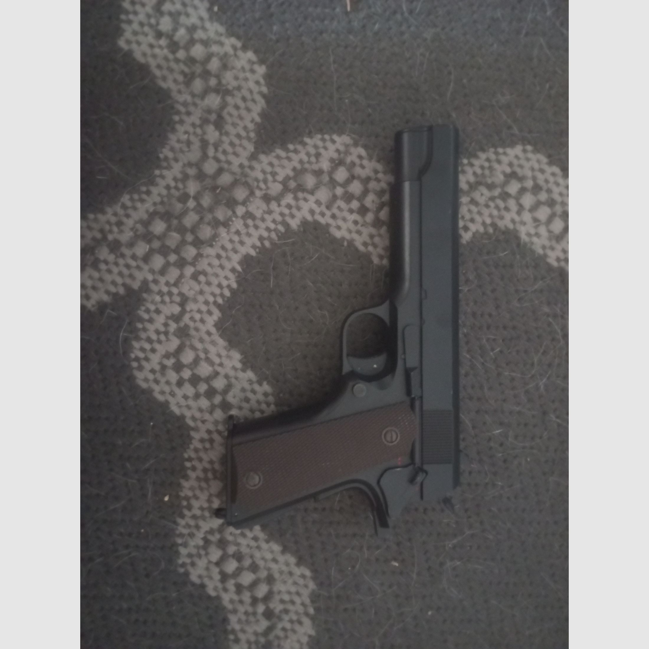 Cm123