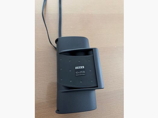 Sammelobjekt 100 Jahre Carl Zeiss 10x25B