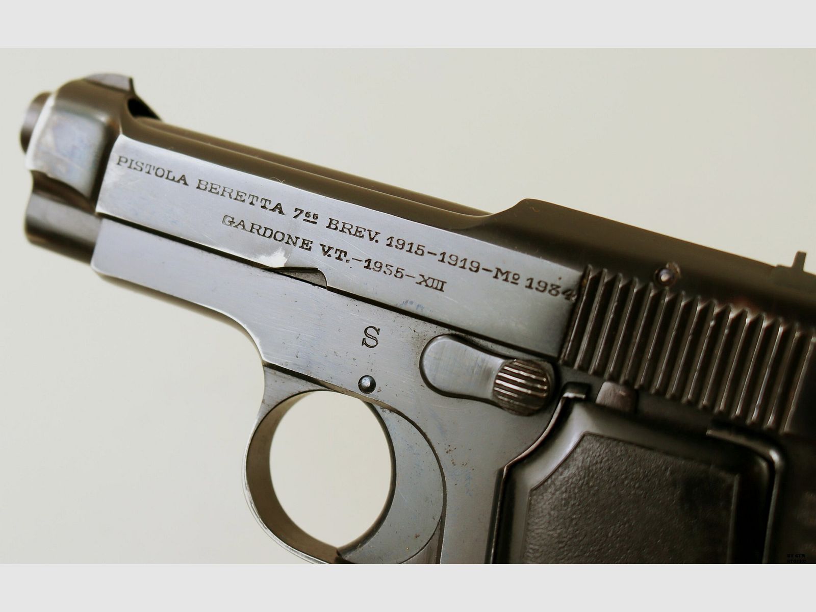 Pistola Beretta Brev.1915-1919 M.1934 cal. 7,65 mm matr. 411438, immagine 7 di 14