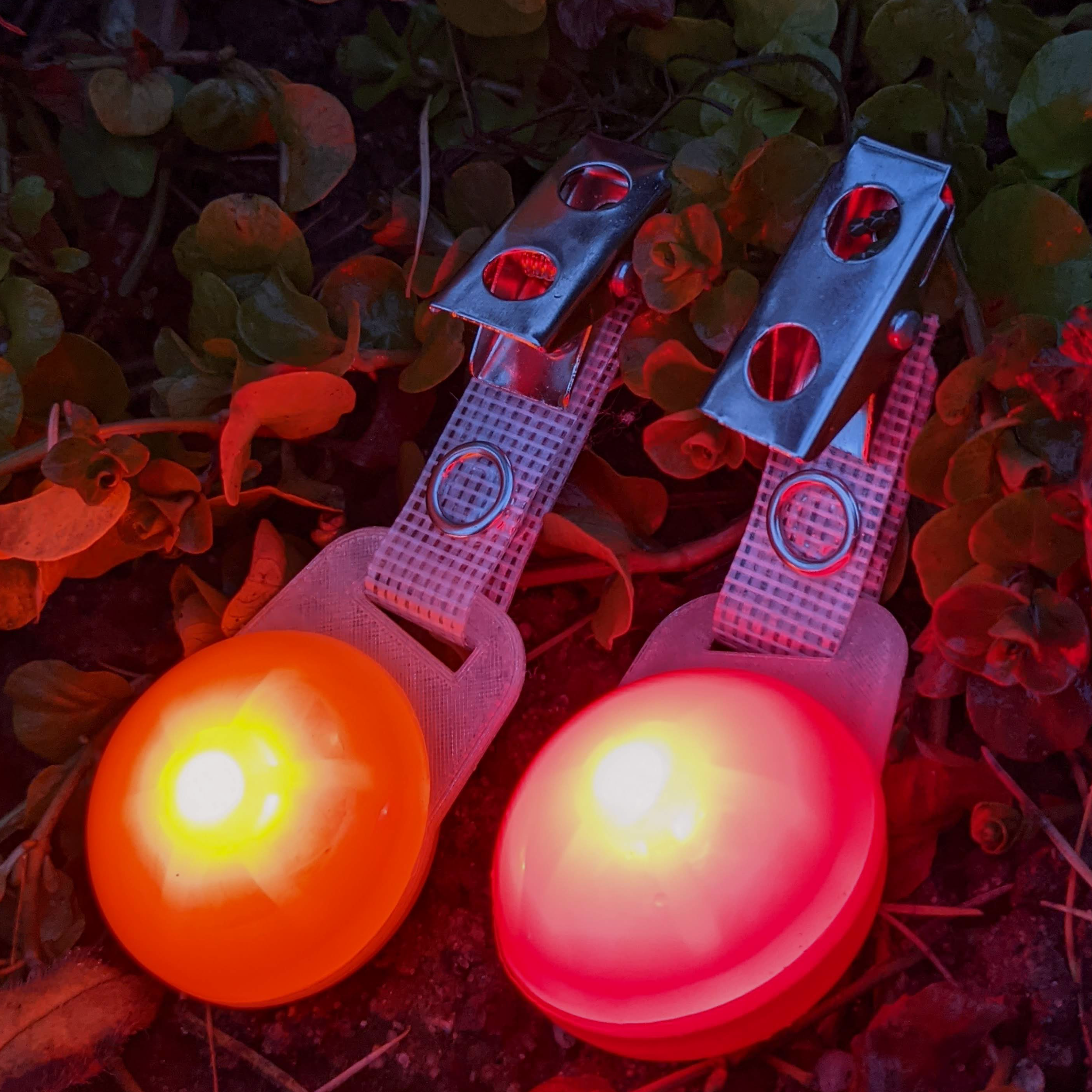 Hänsel & Gretel: LED Blinklichter zum Markieren bei Dunkelheit - 2er Set, Bild 2 von 6