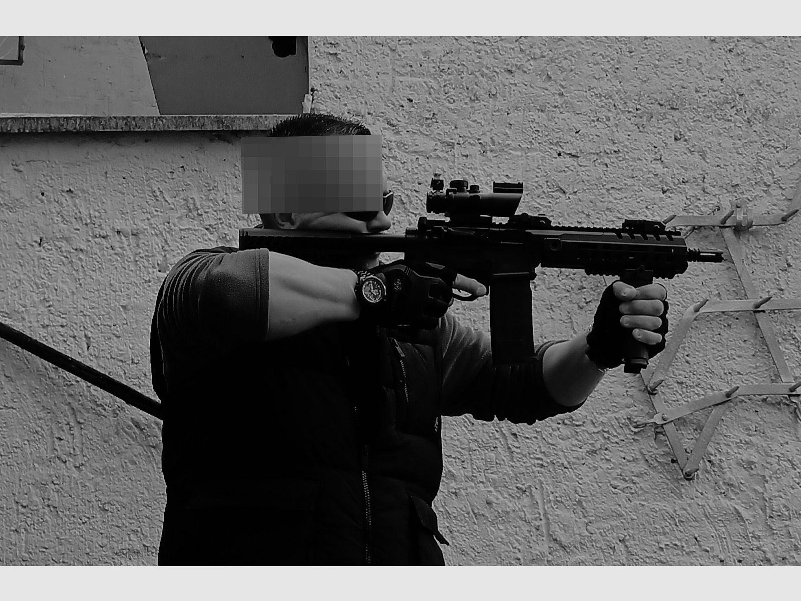 Strike Force Umarex 4,5BB Co2 Blowback incluso accessori