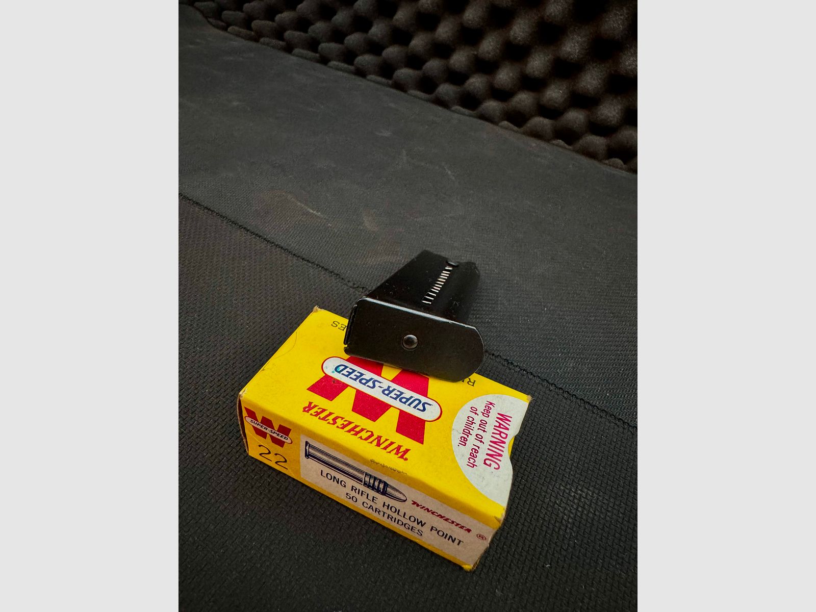 Magazin Walther PP .22lr, .22lfb, Metallboden