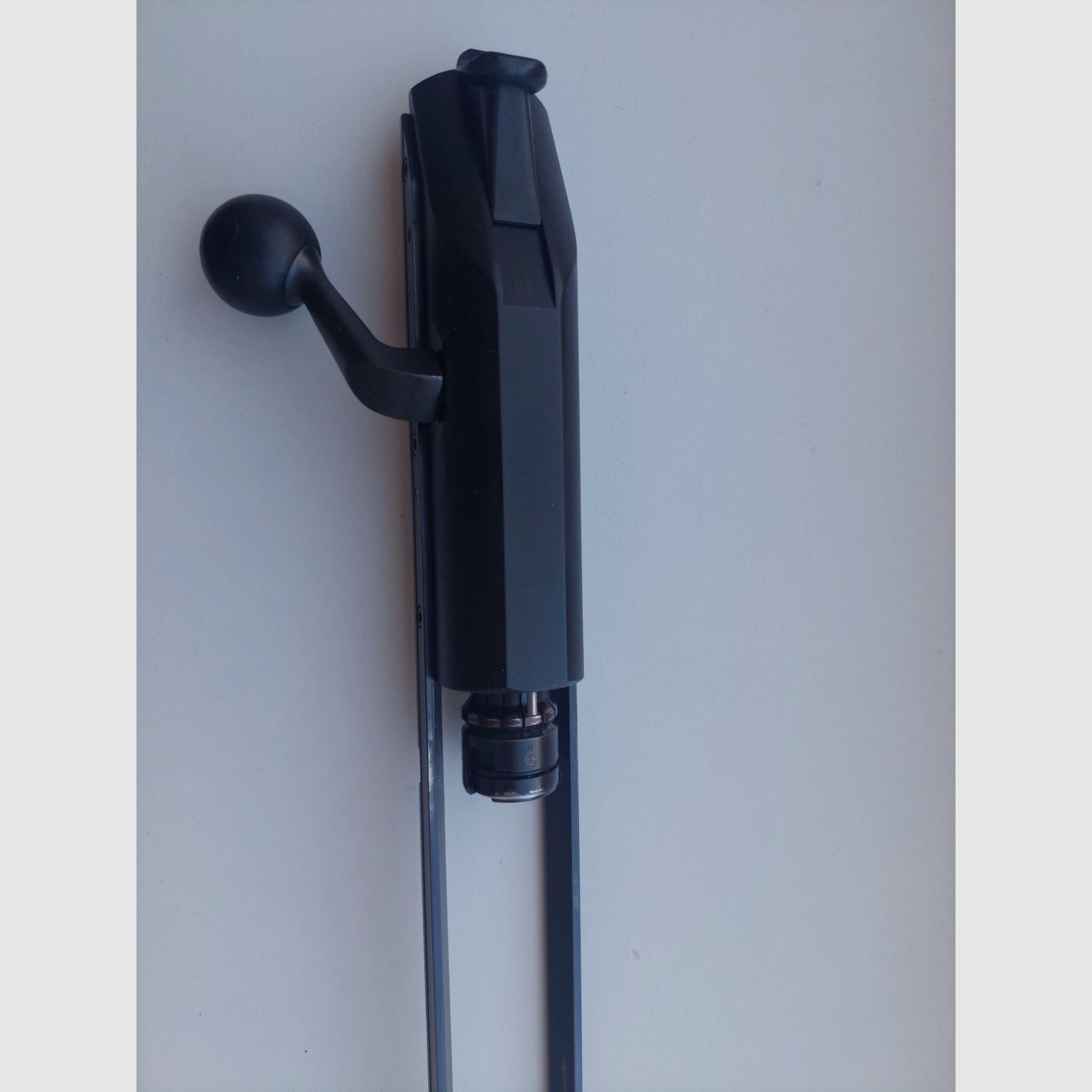 RESERVIERT -  Blaser R93 Standard 7×64 mit Zielfernrohr & Schalldämpfer