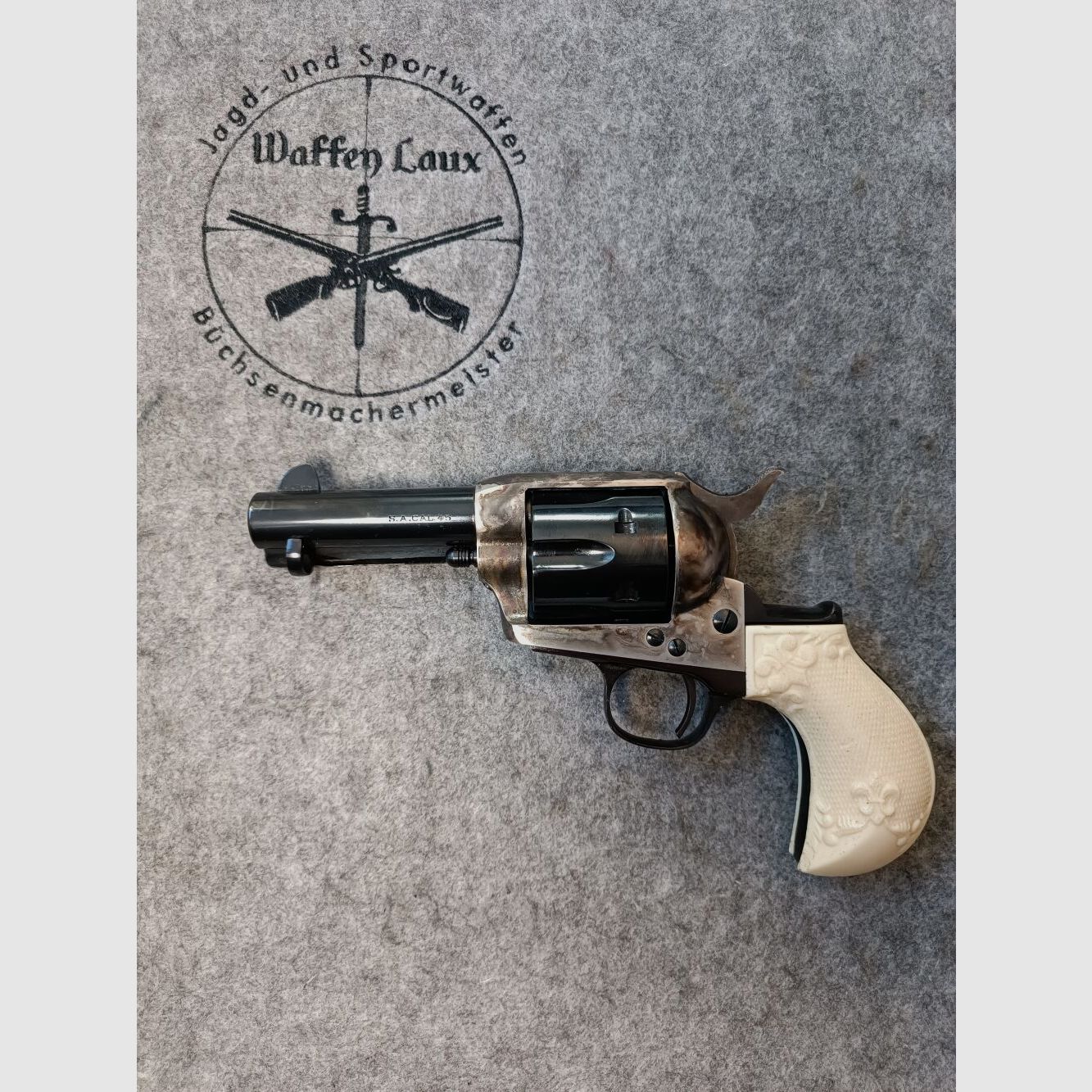 Hege Uberti Italia 45LC Cattleman Thunderer Old Model 3 1/2