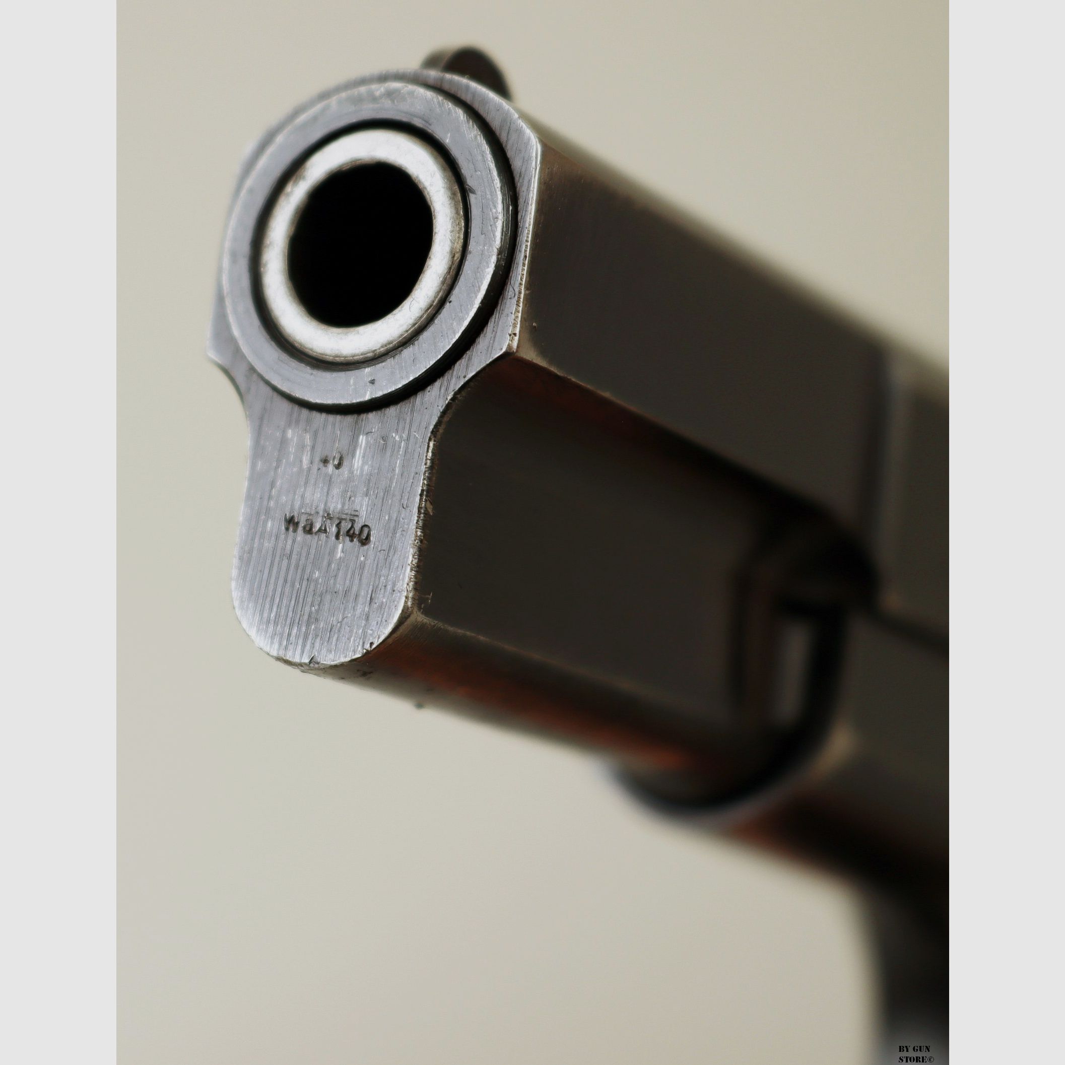 Pistool Fabrique Nationale FN mod. P640(b) / HP35 kal. 9×21 ser. nr. 49672A, afbeelding 9 van 14