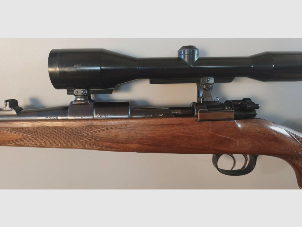 AKAH Merkur 7x64