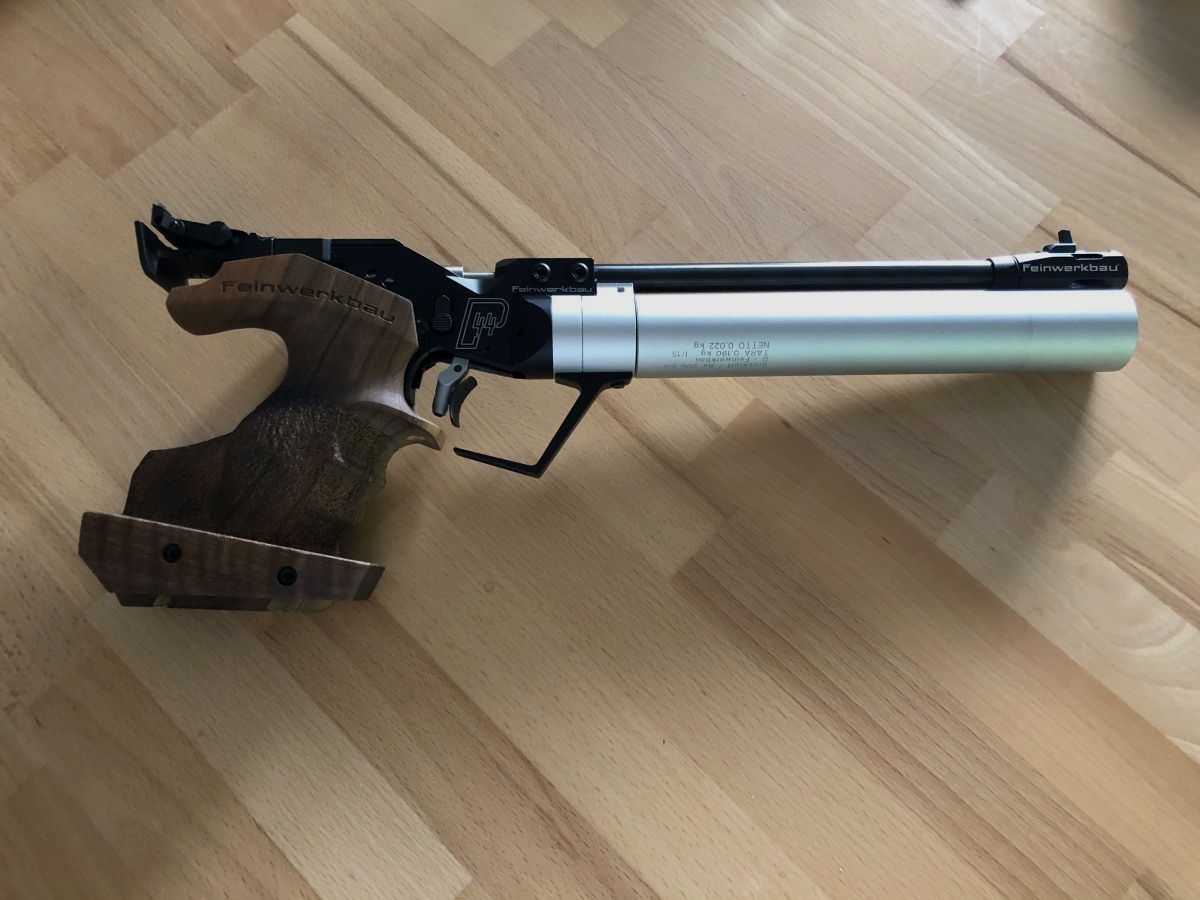 Air pistol Feinwerkbau P44