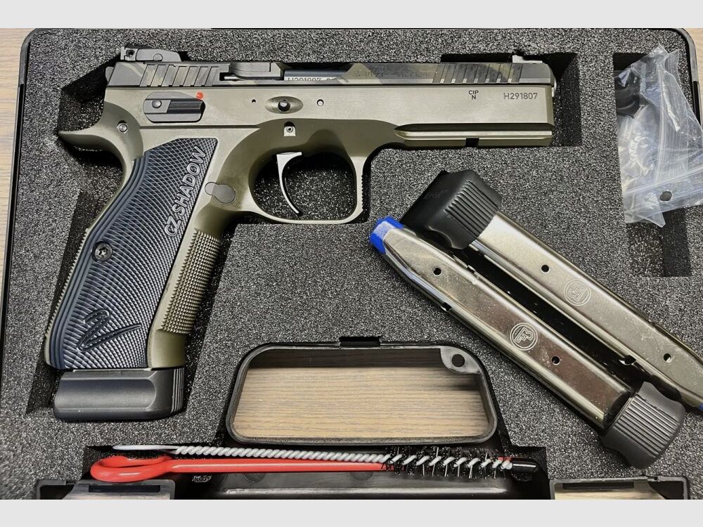 CZ Uhersky Brod Shadow 2 - MODEL SPECJALNY - Camo / Oliwkowy, zdjęcie 1 z 7