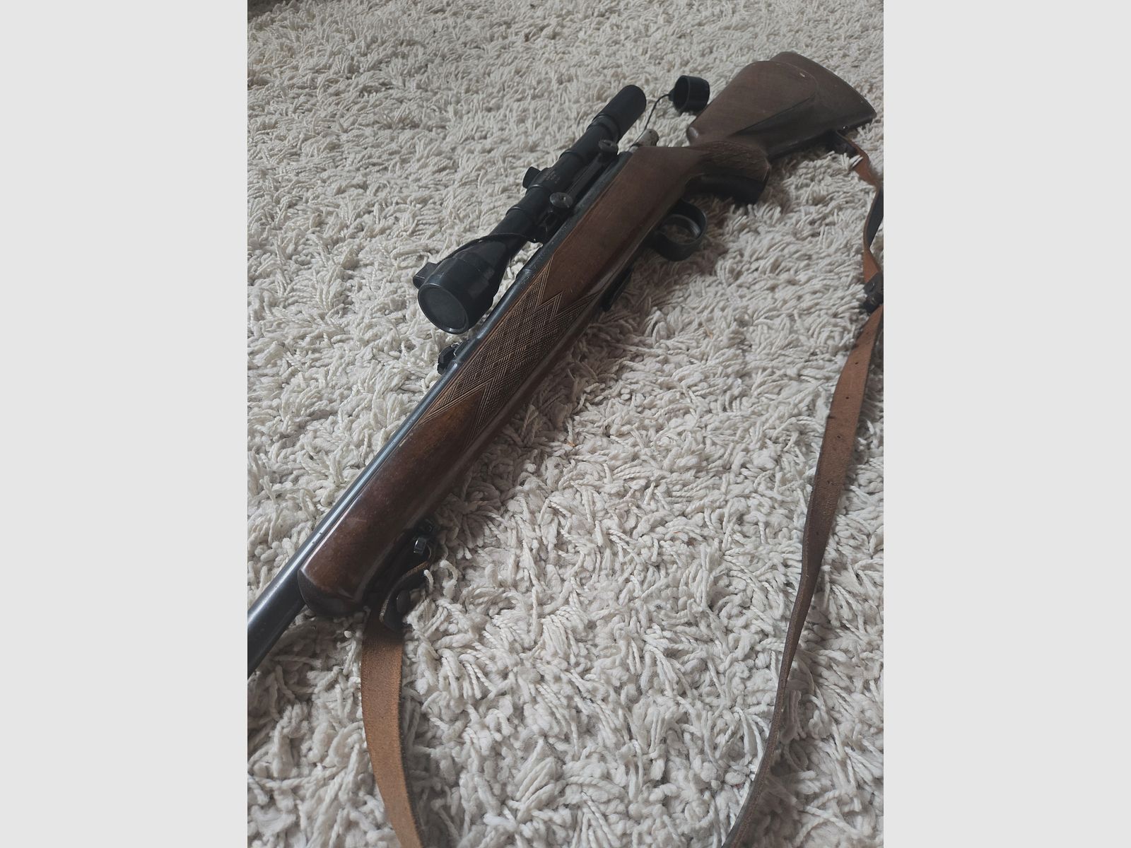 Rifle Anschütz Model 1416 Cal. .22lr incl Waldläufer SUPERIOR 4x20