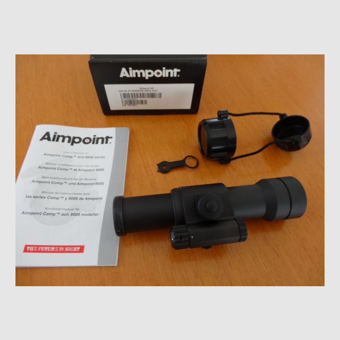 Aimpoint Aimpoint 9000SC mit Nachtsichtfähigkeit (NV) mit 2 MOA Punkt, Bild 1 von 2