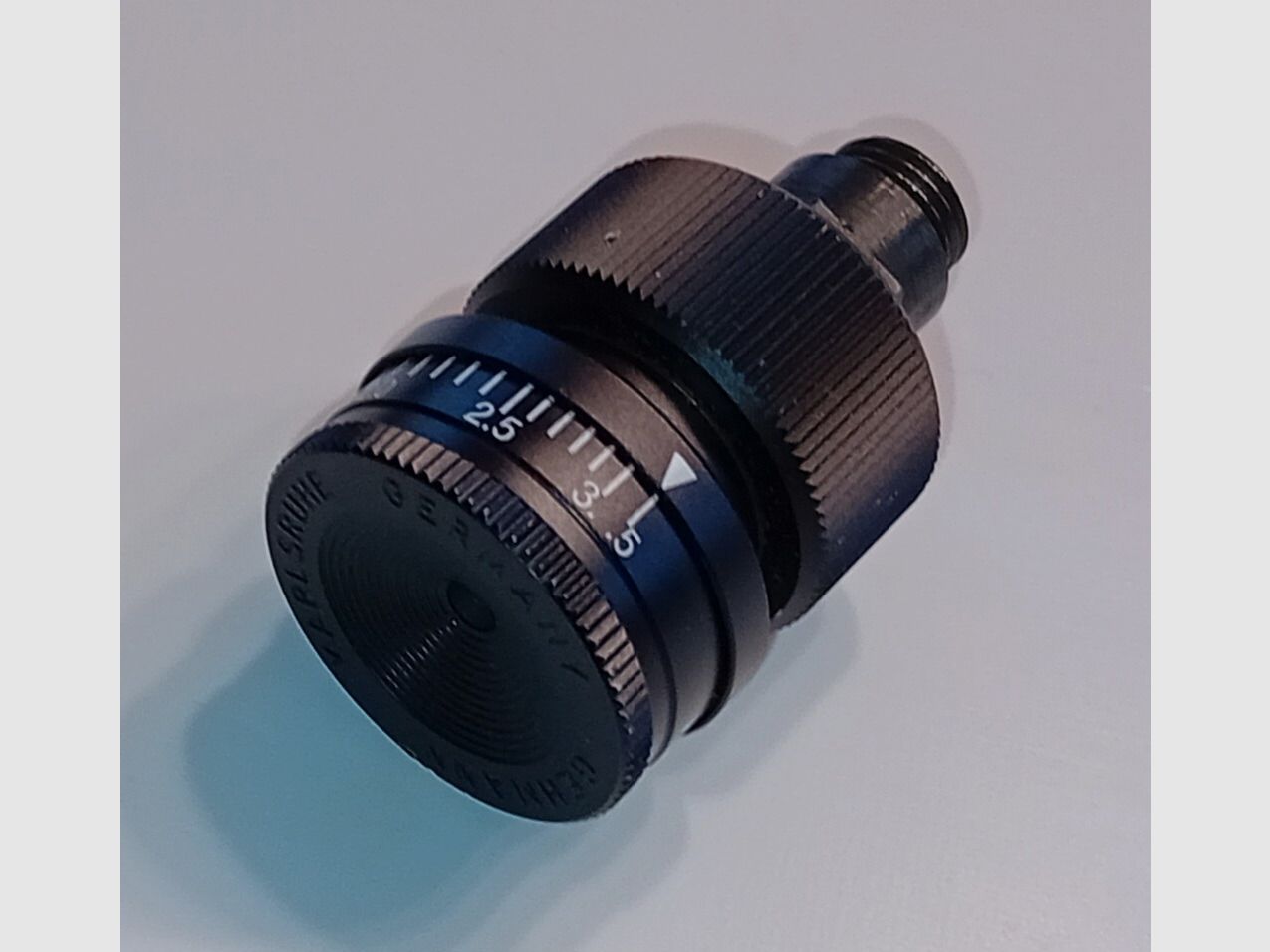 Gehmann Iris diaphragm disc with optics