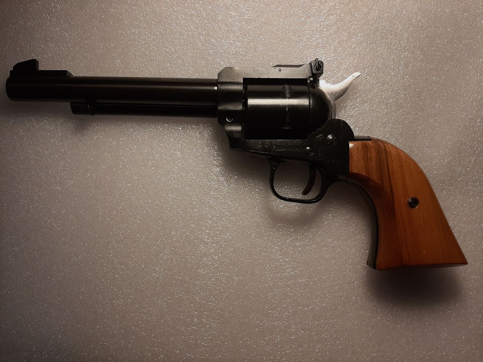 Revolver ME 6 von Cuno Melcher in 6mm Flobert rund. Bedürfnisfrei ohne Anrechnung auf das Kontingent